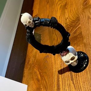 Skull Mirror